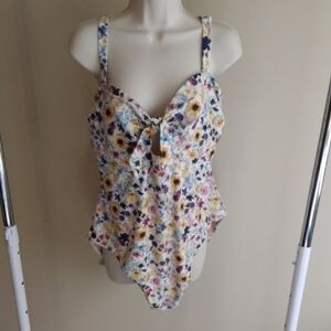 Old Navy White Floral Tie-Front One-Piece Swimsuit